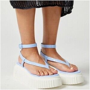 CIRCUS NY Women's Elana Platform Sandals